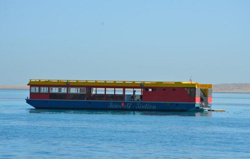 Panorama Semi-Submarine Tour and Snorkeling  – Hurghada