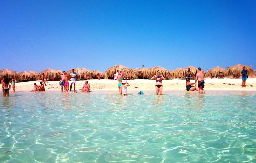 Private Speed boat to Paradise Island, Water Sports – Hurghada