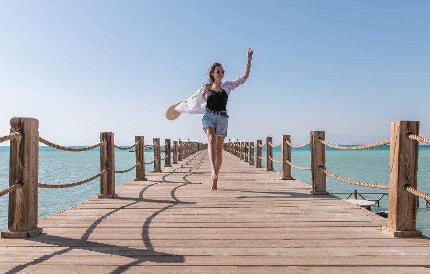 Orange Bay Island Boat Trip, Parasailing and Lunch – Hurghada