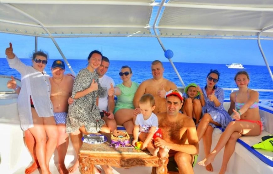 Ras Muhammed Boat Tour with Snorkeling- Sharm El-Sheikh