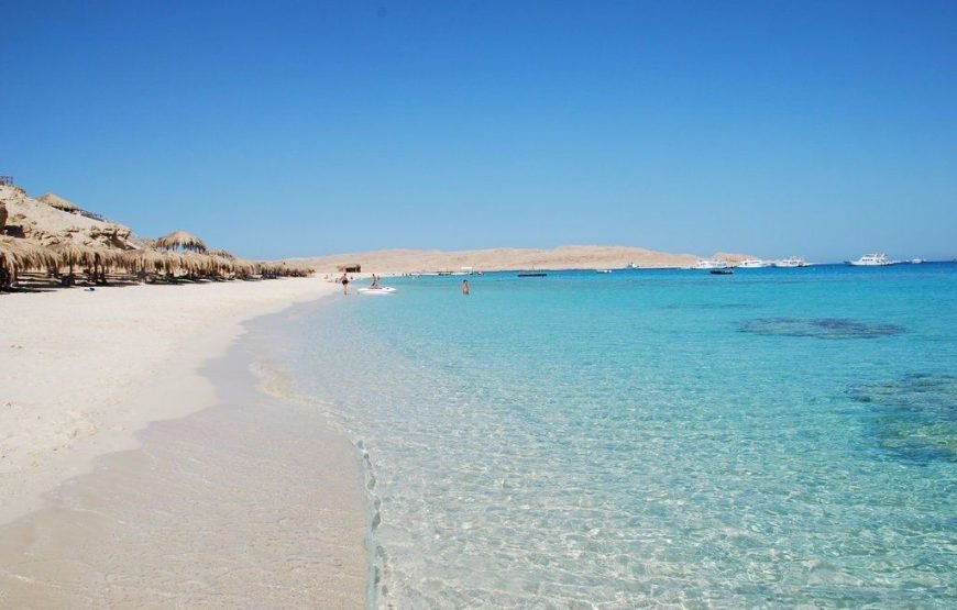 Private Boat Trip to Magawish Island with Snorkeling – Hurghada